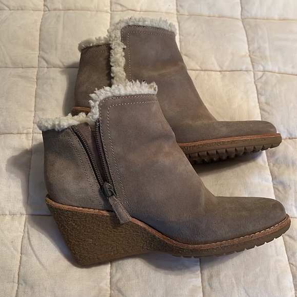 Cole Haan suede booties - Picture 2 of 5